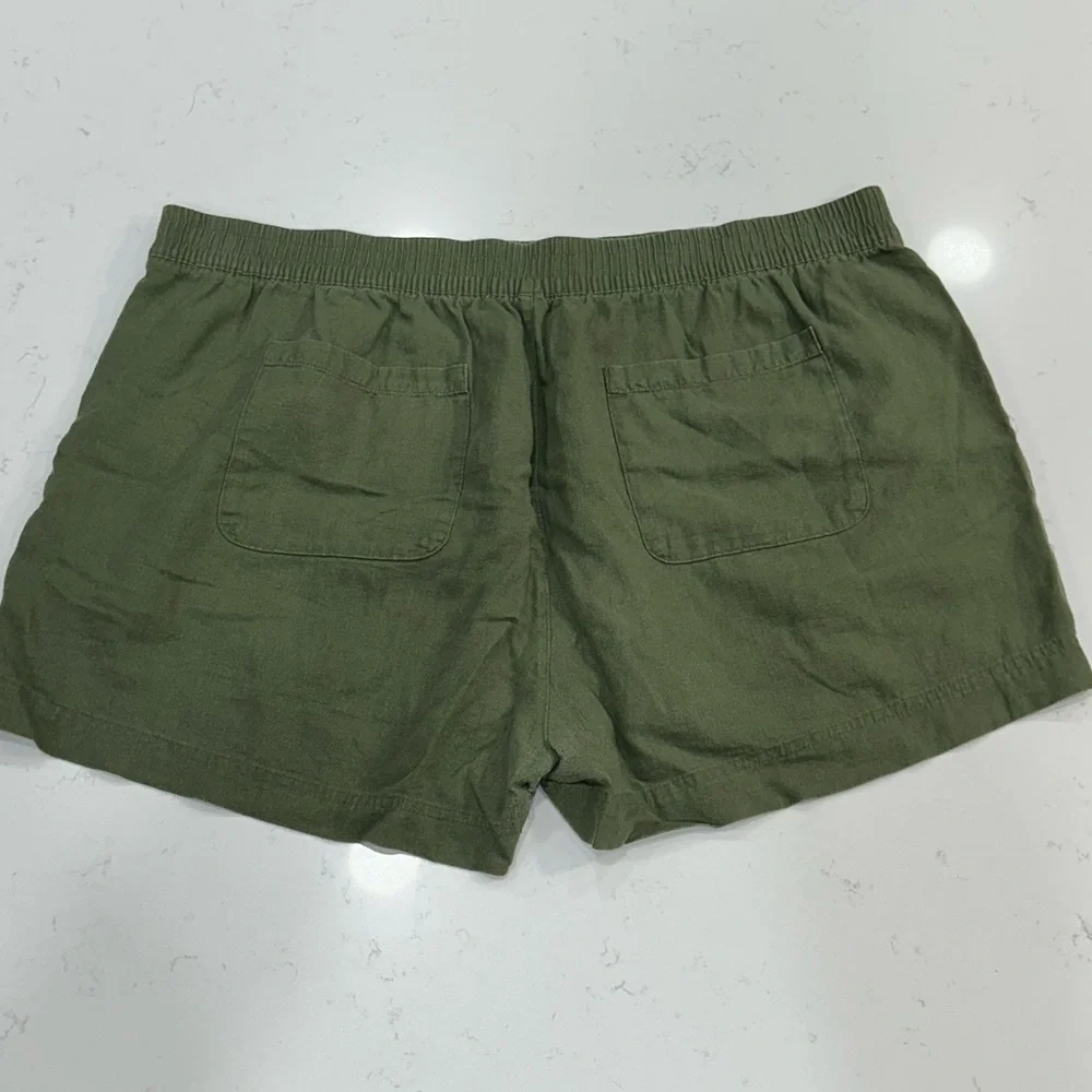 Old Navy Comfort Waist Linen Short - Picture 6 of 8